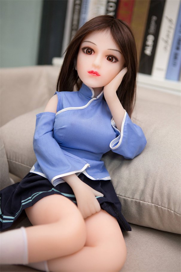 68cm Mini Love Doll Curvy C Cup and Ultra Realistic TouchD1503106