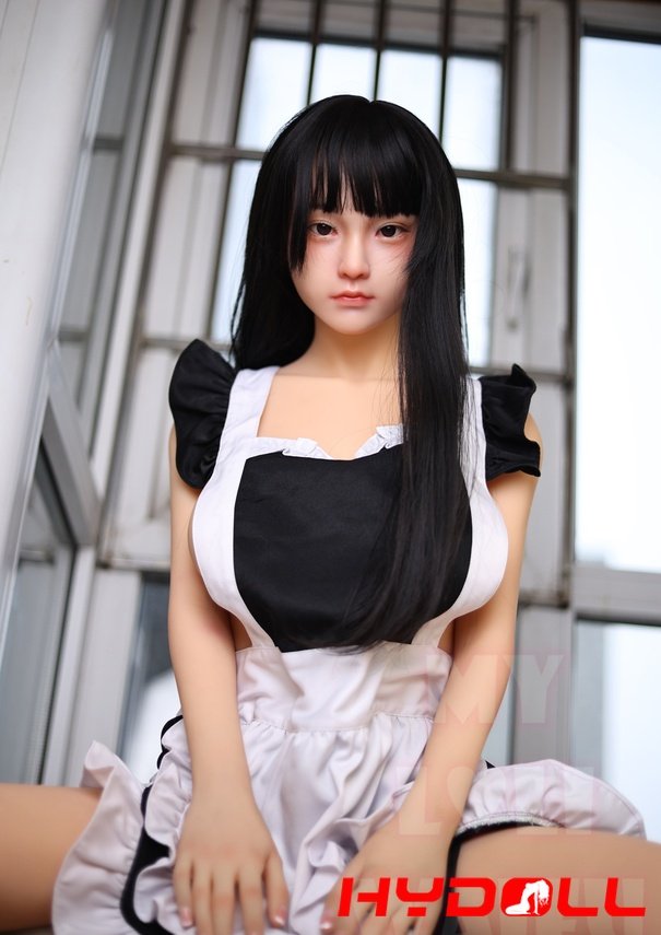 Busty Petite Sex Doll with Realistic Features and Soft BreastsD41182 3