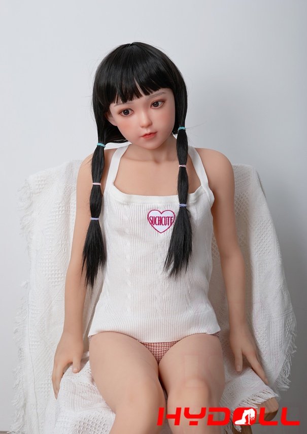 Lightweight and Sexy Petite Sex Doll for Intimate PlayD41186 2