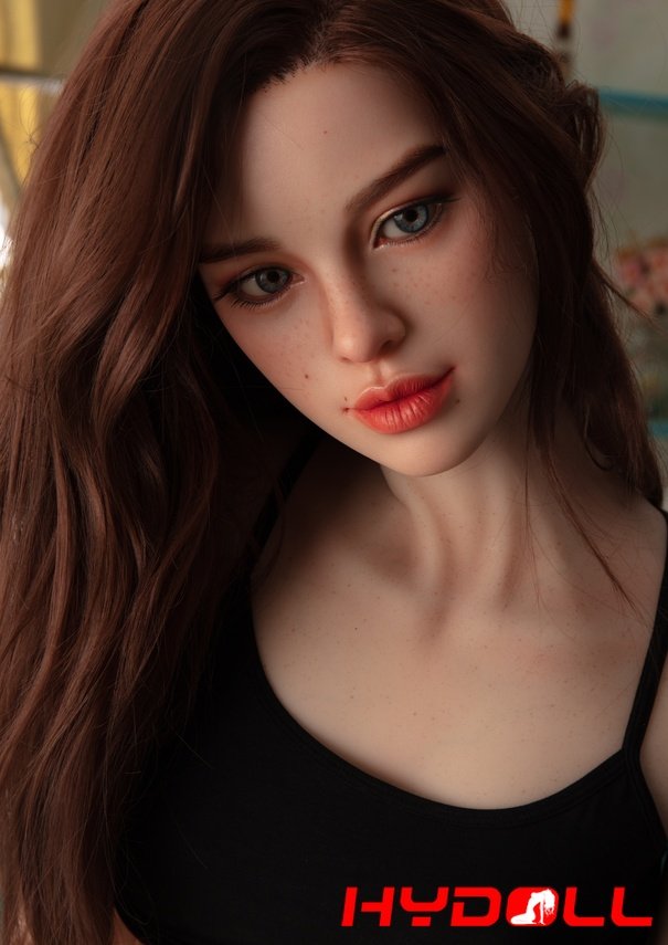 Irresistible Realism in a 171cm Love DollD72025 24