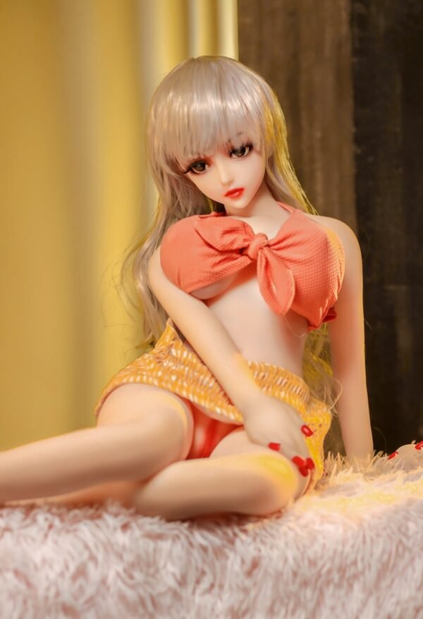 Pocket Sized Passion The Ultra Realistic Mini TPE Sex DollD03062 2
