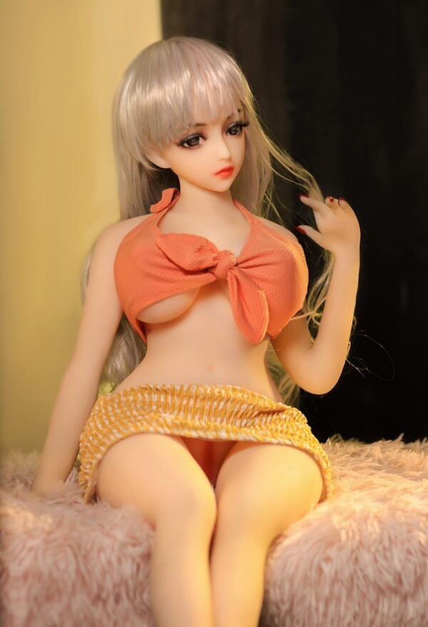 Pocket Sized Passion The Ultra Realistic Mini TPE Sex DollD03062 4