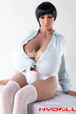 153cm tall F cup realistic sex doll made of TPE material with built in EVO skeleton can be posed in a shoulder shrugging position and can stand uprightOVU22 33 12