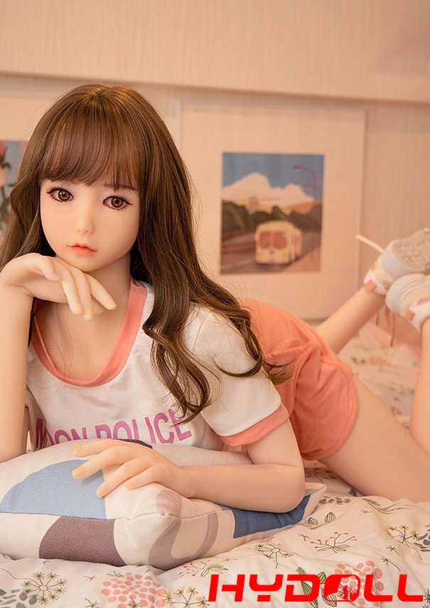 Süße 125 cm große Begleitpuppe, weicher TPE-Körper mit natürlichen KurvenOVE01 13 10 Sweet 125cm Petite Companion Doll Soft TPE Body with Natural CurvesOVE01 13 10