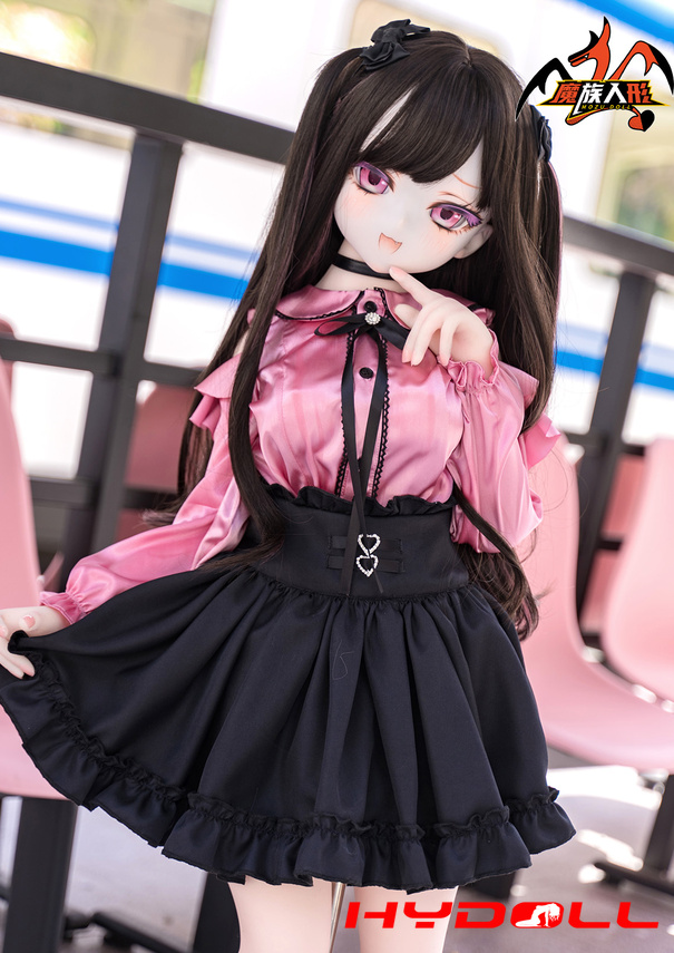 Mia Brings a Touch of Sweetness to This Charming Mini Sex Doll DesignD39025 5